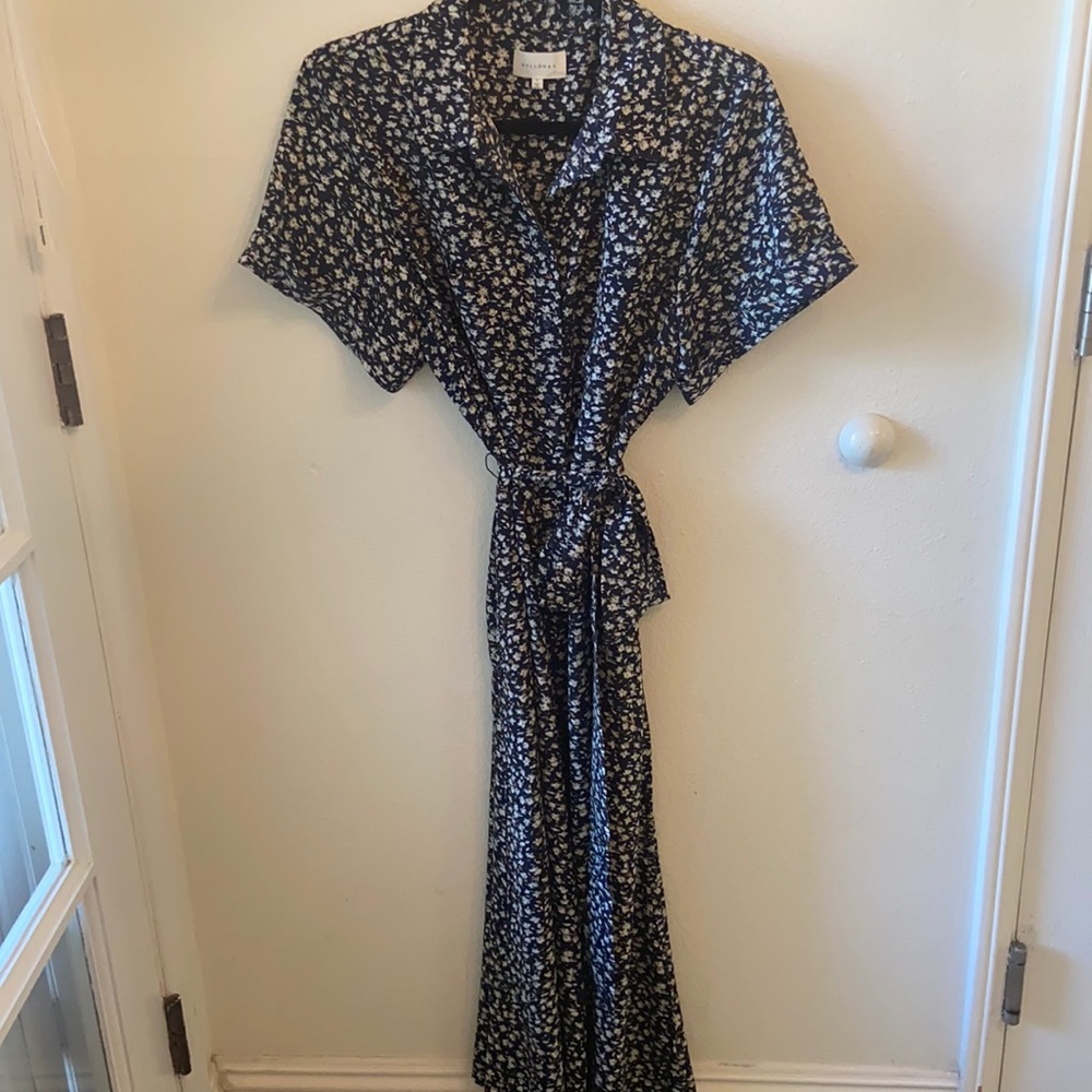 Melloday dress. Beautiful flower pattern